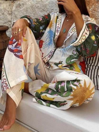 Unique printed long-sleeve shirt and elastic waist pants – Elegant set.