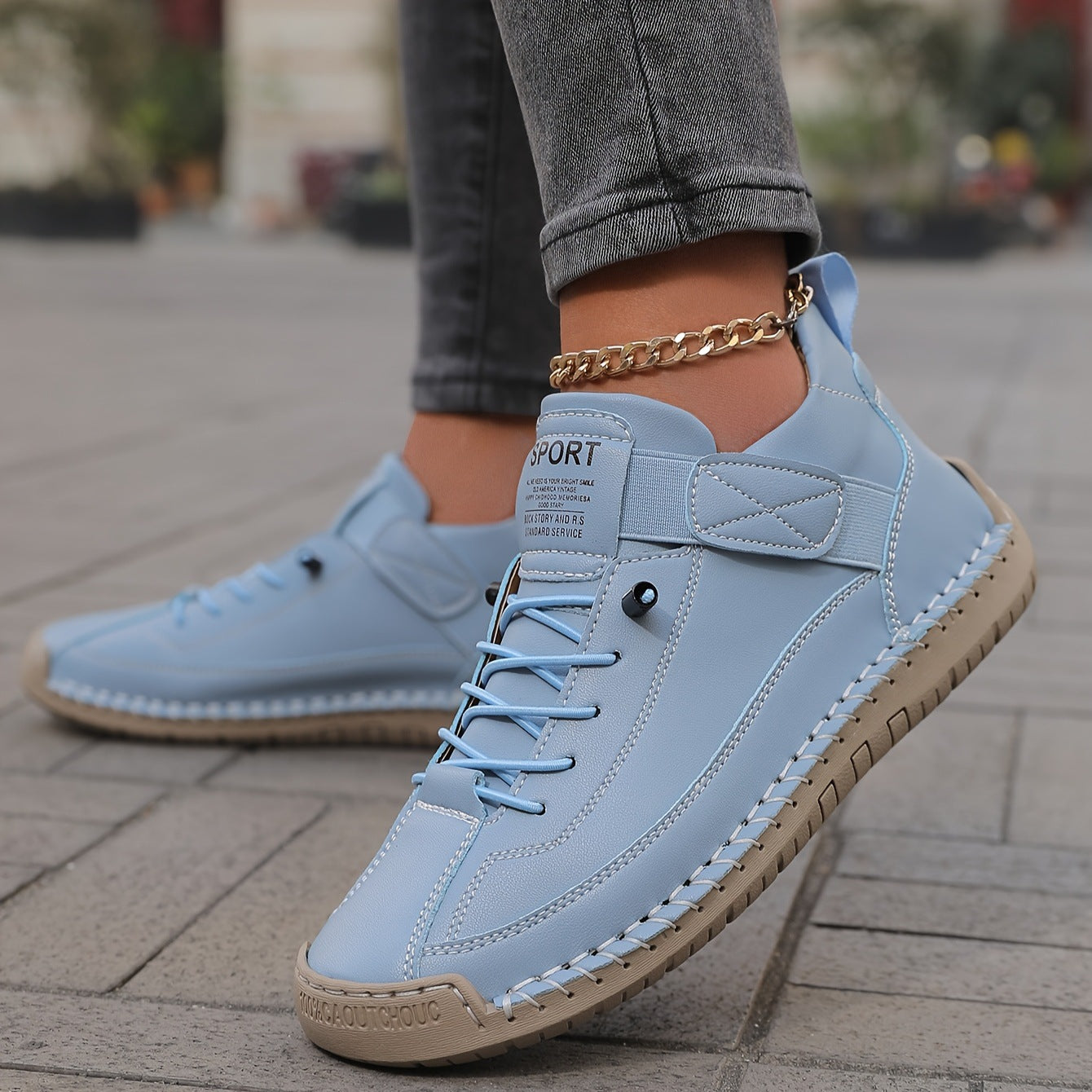 Elira | Comfortable and supportive sneakers