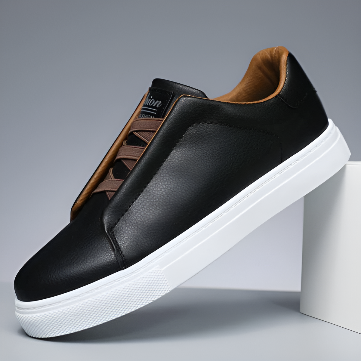 Bernardo™ Chic Sneakers — Lightweight Cushioning for Everyday Style