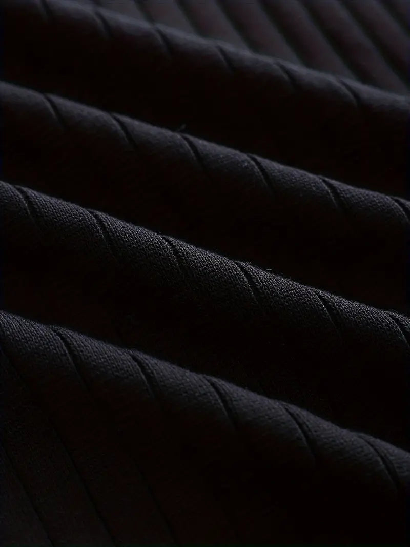 SOGNO: Muscle-Fit Knit Sweater